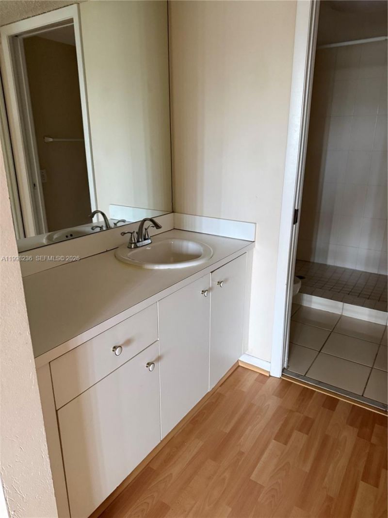 2260 SE 27th Dr, Unit 204-E, Homestead, FL 33035 Photo