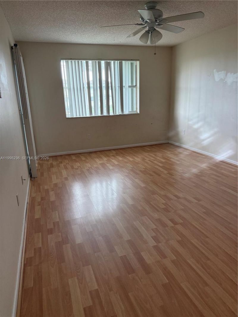 2260 SE 27th Dr, Unit 204-E, Homestead, FL 33035 Photo