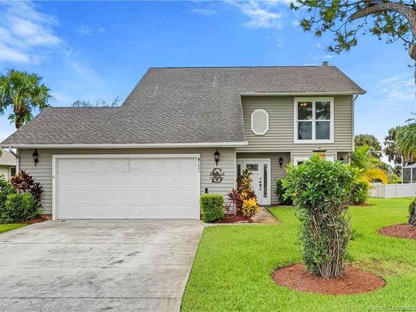 4332 Gator Trace Circle, Fort Pierce, FL 34982