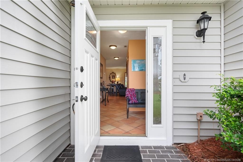 4332 Gator Trace Circle, Fort Pierce, FL 34982 Photo