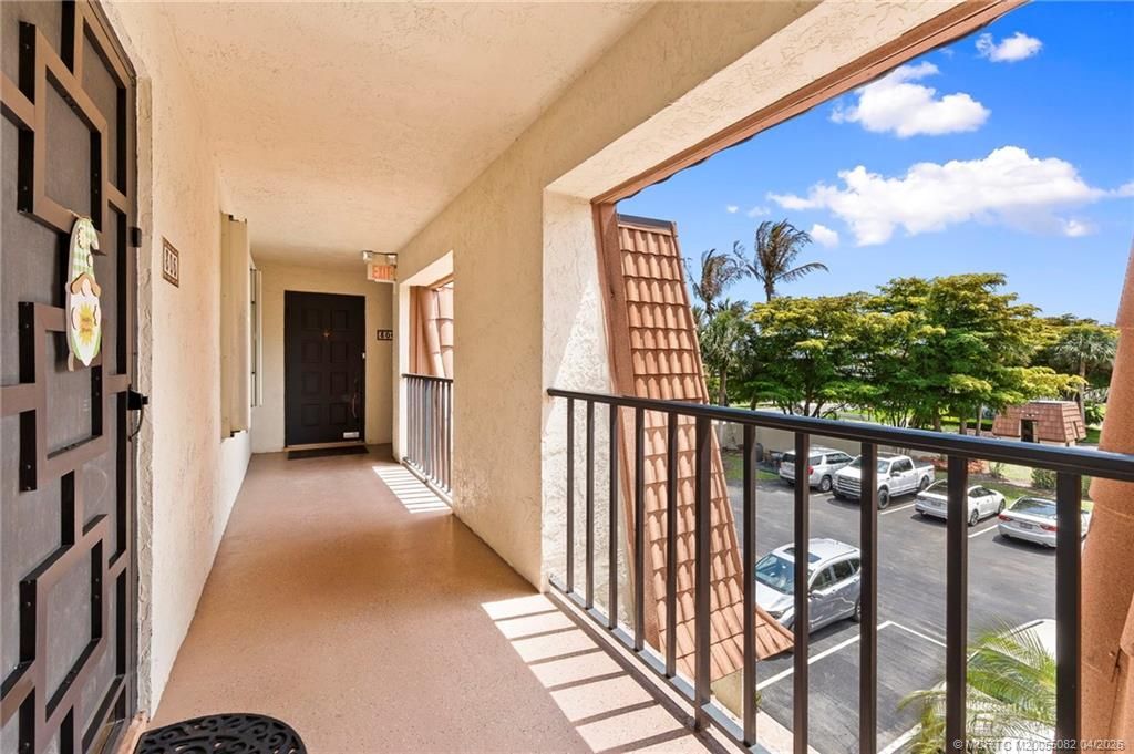 3100 SE Pruitt Road, Unit A305, Port Saint Lucie, FL 34952 Photo