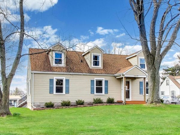 1607 W Plainfield Road , La Grange Highlands, IL 60525