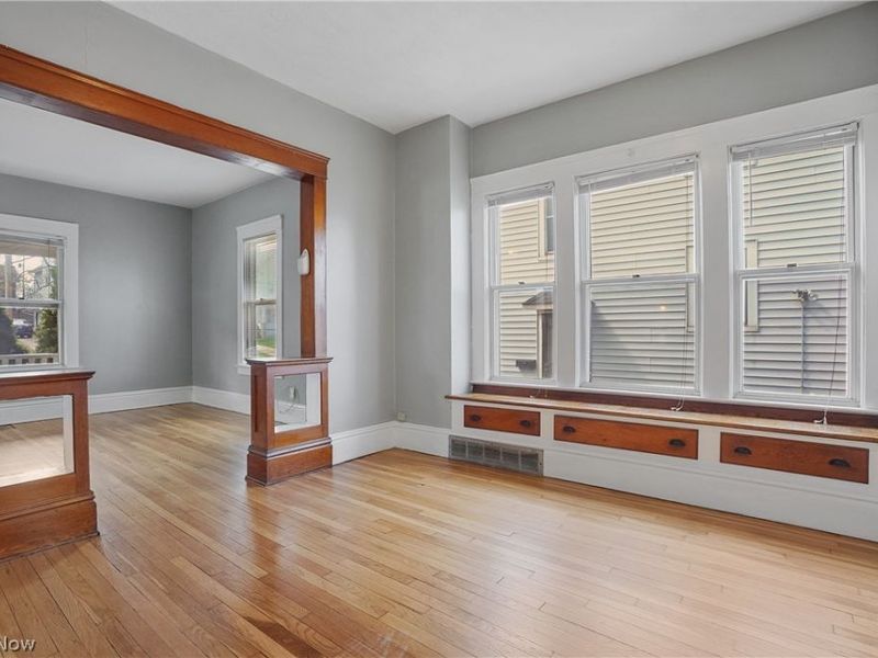 8805 Jeffries Avenue, Cleveland, OH 44105 Photo 10