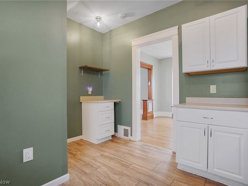 8805 Jeffries Avenue, Cleveland, OH 44105 Photo 14