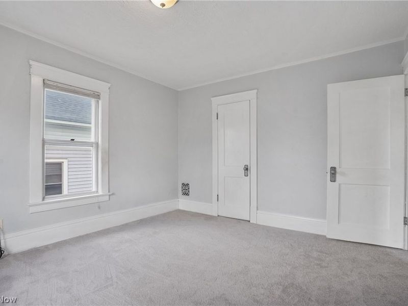 8805 Jeffries Avenue, Cleveland, OH 44105 Photo 23