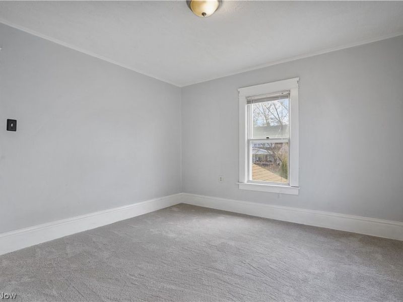 8805 Jeffries Avenue, Cleveland, OH 44105 Photo 25