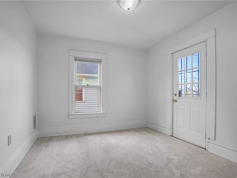 8805 Jeffries Avenue, Cleveland, OH 44105 Photo 26