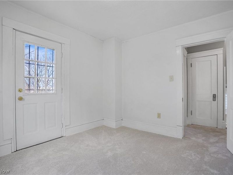 8805 Jeffries Avenue, Cleveland, OH 44105 Photo 27