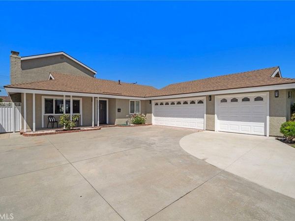 17151 Hague, Huntington Beach, CA 92647