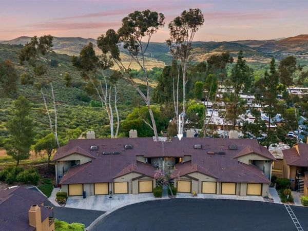 7366 Mission Trails Dr, Unit 104, Santee, CA 92071