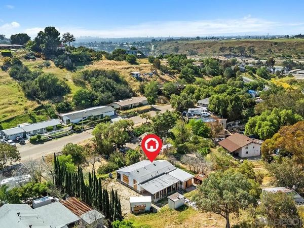 2175 Bluebird St, San Diego, CA 92114