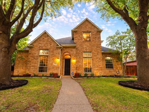 5820 Westmont Drive, Plano, TX 75093