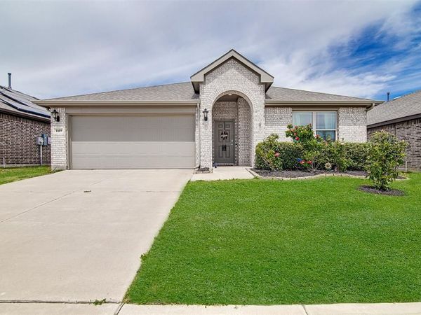1109 Nighthawk Trail , Alvarado, TX 76009