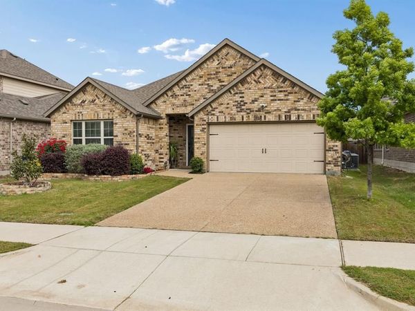 217 Crescent Avenue, Melissa, TX 75454