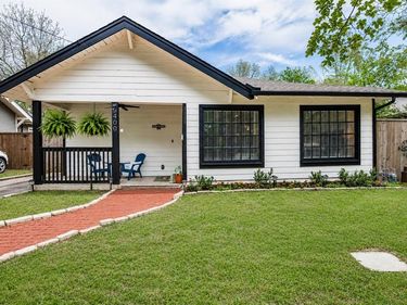 5400 Worth Street, Dallas, TX 75214