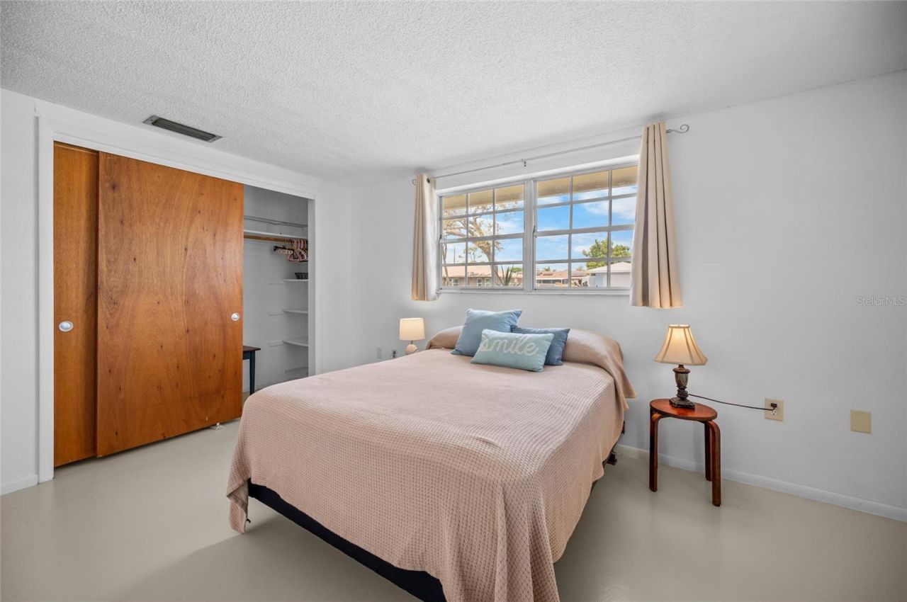 901 Ponderosa Road, Venice, FL 34293 Photo