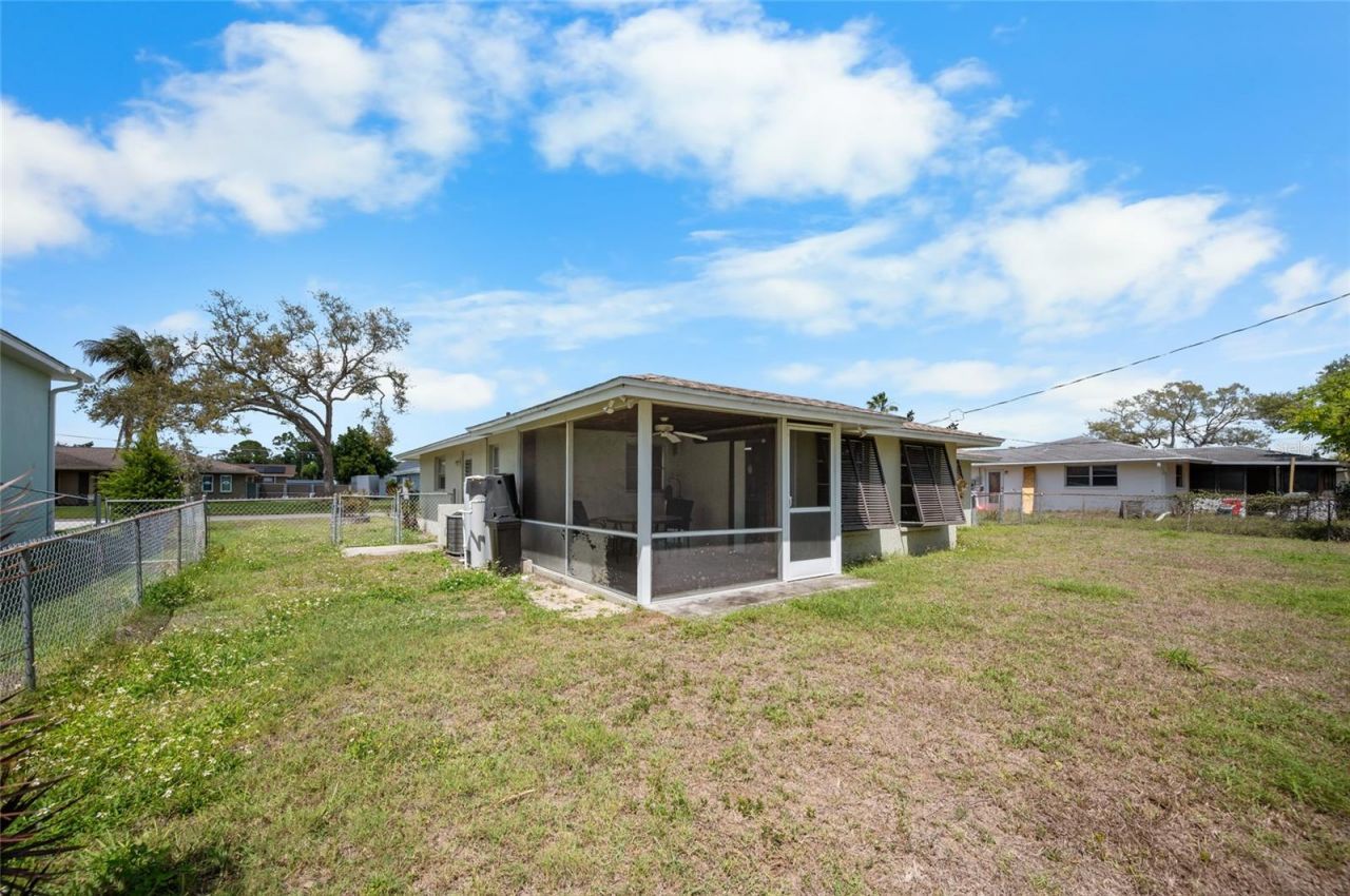901 Ponderosa Road, Venice, FL 34293 Photo