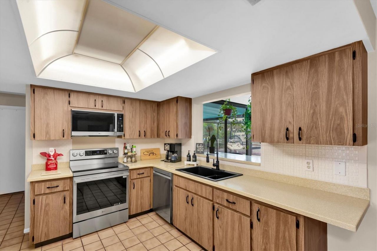 14321 113th Avenue , Largo, FL 33774 Photo