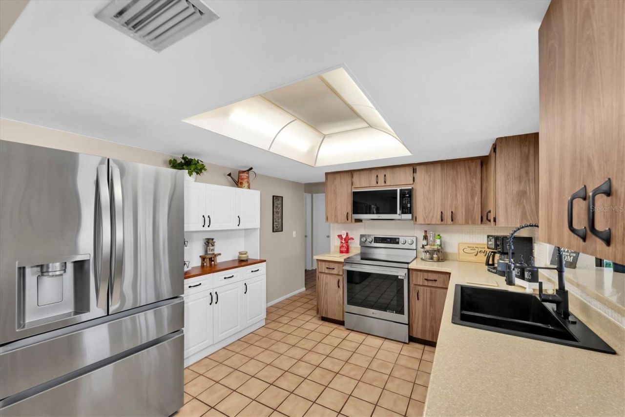 14321 113th Avenue , Largo, FL 33774 Photo