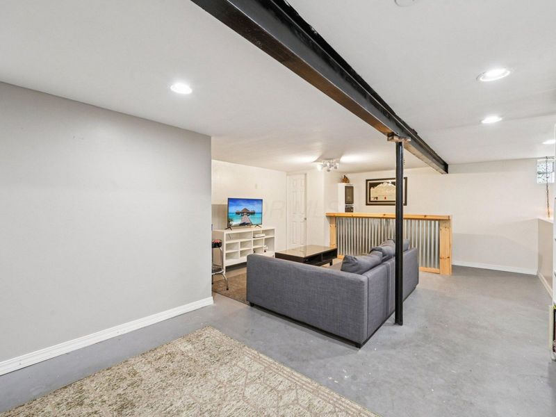 830 Parade Place, Galloway, OH 43119 Photo 32