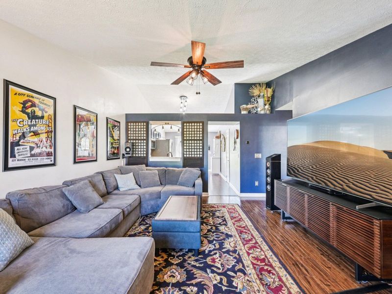 830 Parade Place, Galloway, OH 43119 Photo 8