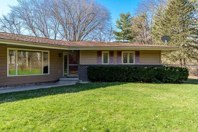 1920 Yale Bridge Road, SOUTH BELOIT, IL 61080