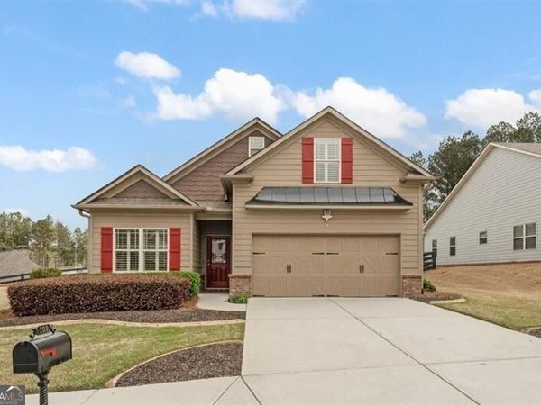 103 Hawthorne Ridge Circle, Dallas, GA 30132