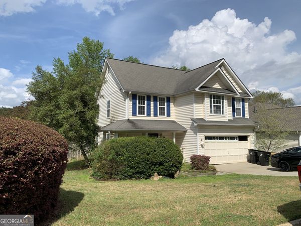 145 Harbour Lake Drive, Fayetteville, GA 30215