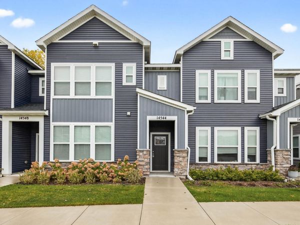 14544 Twin Lakes Circle , Burnsville, MN 55306