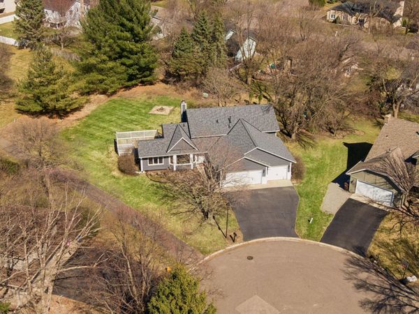 15345 41st Place N, Plymouth, MN 55446