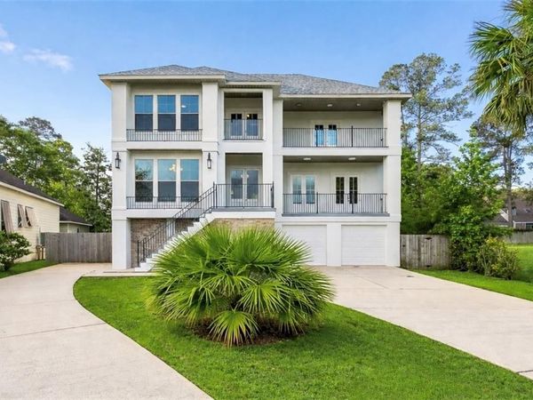 378 MARINA Boulevard, Mandeville, LA 70471
