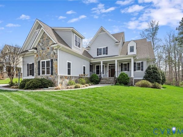 17013 Shoreland Drive , Moseley, VA 23120