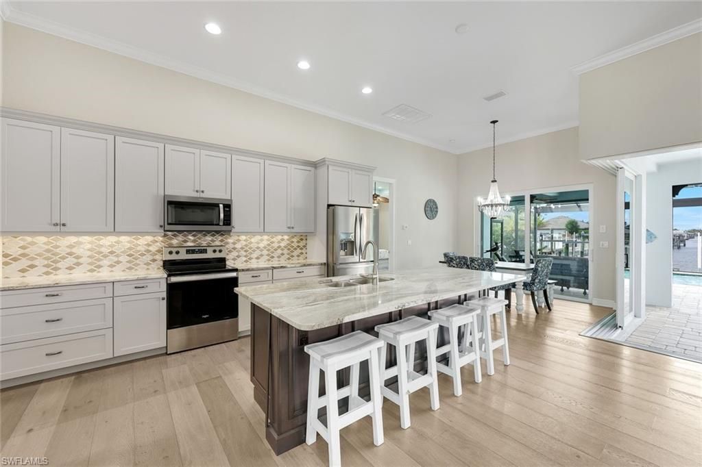 1927 SW 47th Ter , Cape Coral, FL 33914 Photo