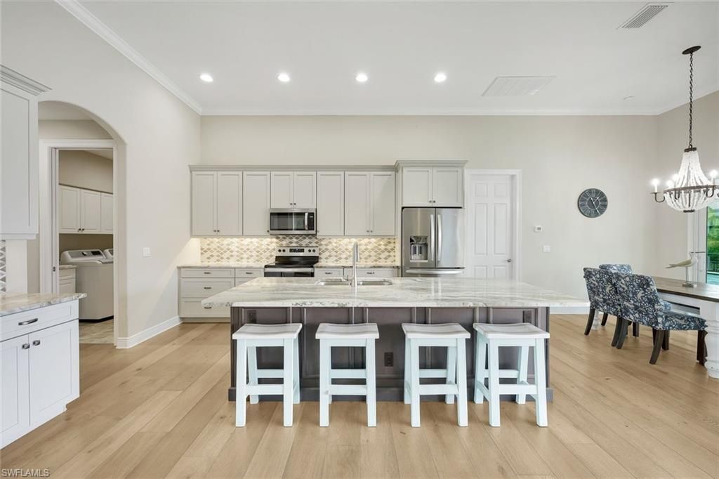 1927 SW 47th Ter , Cape Coral, FL 33914 Photo