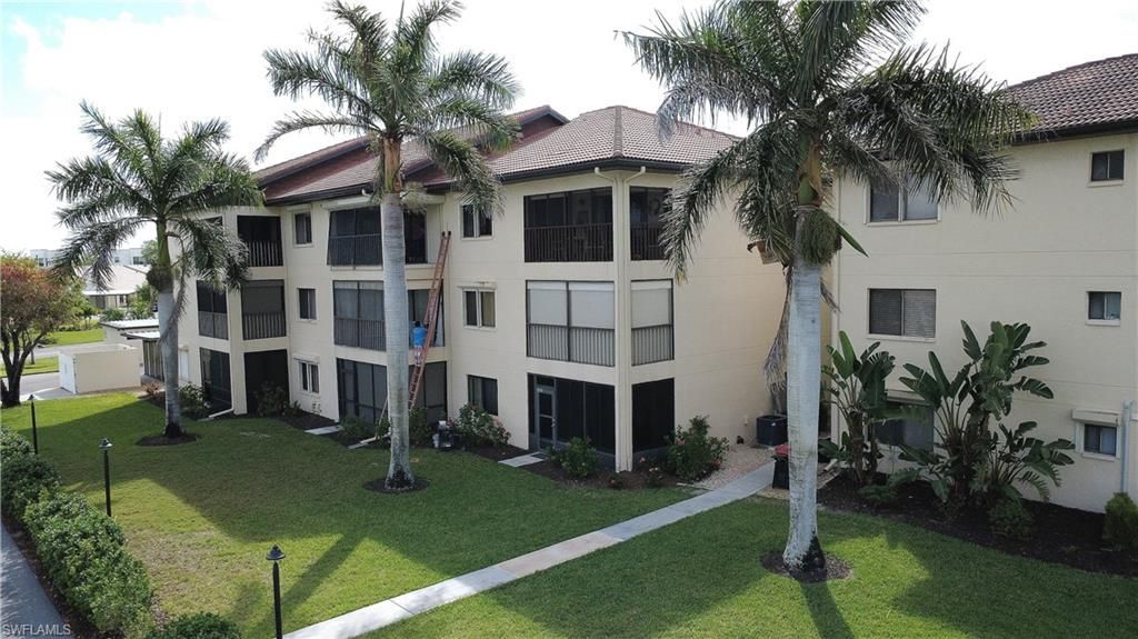 11460 Caravel Cir, Unit 5018, Fort Myers, FL 33908 Photo