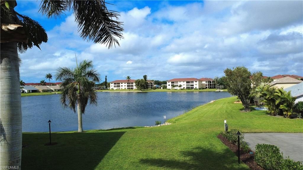 11460 Caravel Cir, Unit 5018, Fort Myers, FL 33908 Photo