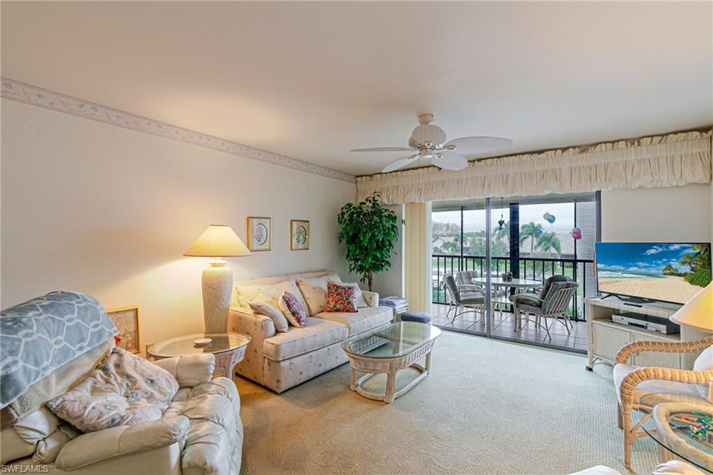 11460 Caravel Cir, Unit 5018, Fort Myers, FL 33908 Photo