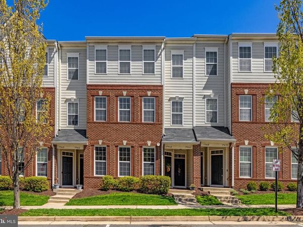 19464 PROMENADE DRIVE , LEESBURG, VA 20176