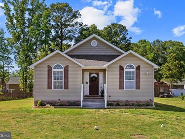 1523 BOWIE ROAD, COLONIAL BEACH, VA 22443