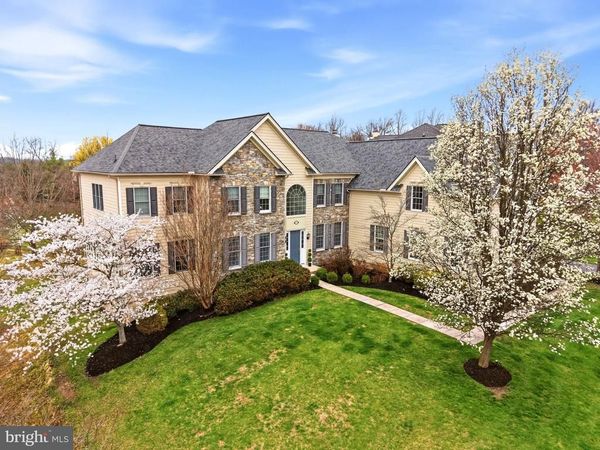 9 GOLDFINCH CIRCLE , PHOENIXVILLE, PA 19460
