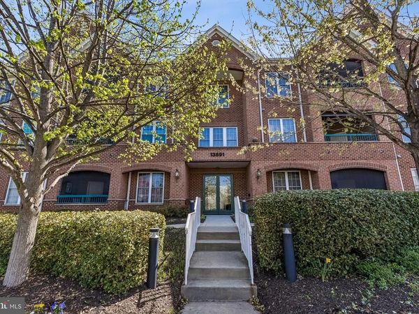 13891 CHELMSFORD DRIVE, Unit 110, GAINESVILLE, VA 20155