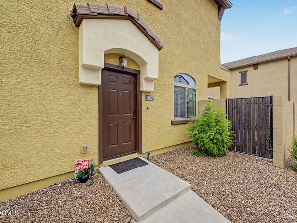 2725 E MINE CREEK Road, Unit 1187, Phoenix, AZ 85024