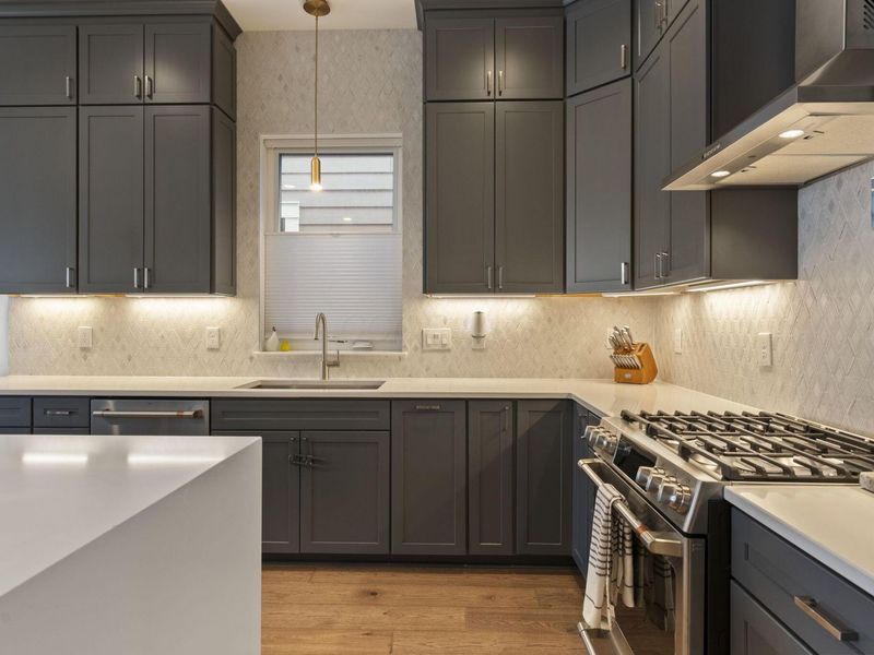 1162 Edgehill Road, Columbus, OH 43212 Photo 3