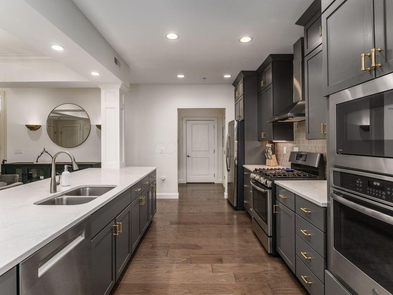 714 Fairway Boulevard, Whitehall, OH 43213 Photo 12