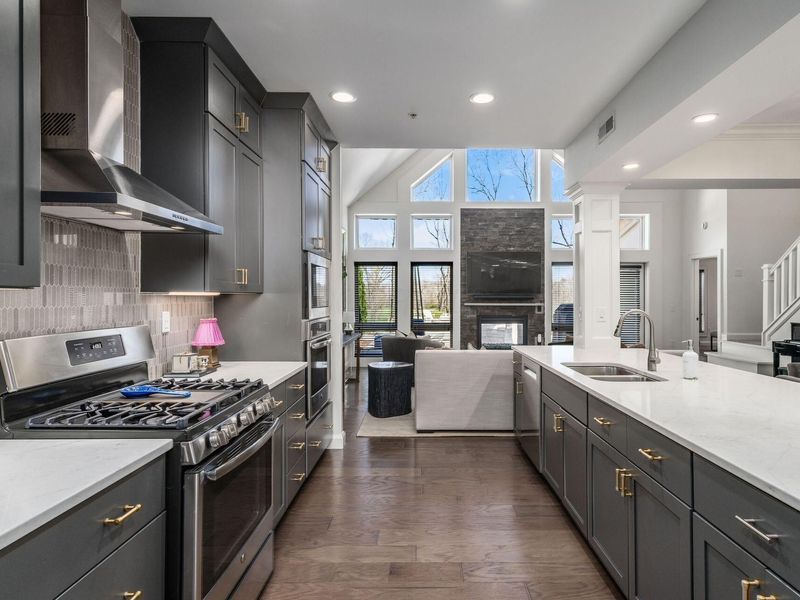 714 Fairway Boulevard, Whitehall, OH 43213 Photo 16