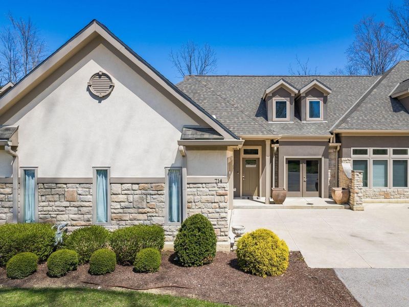 714 Fairway Boulevard, Whitehall, OH 43213 Photo 3