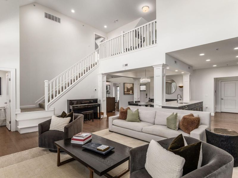 714 Fairway Boulevard, Whitehall, OH 43213 Photo 6