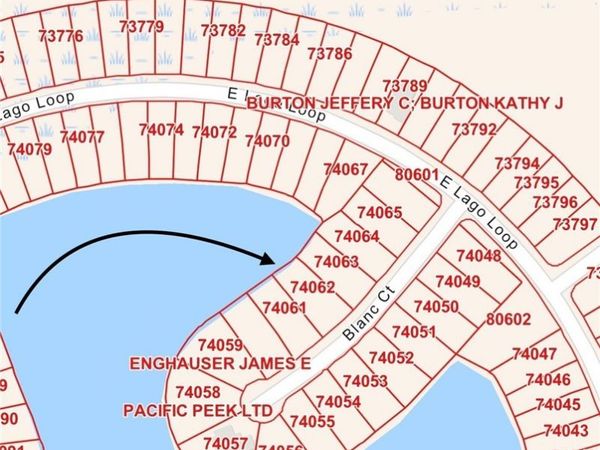 72 Blanc Court, Port Lavaca, TX 77979