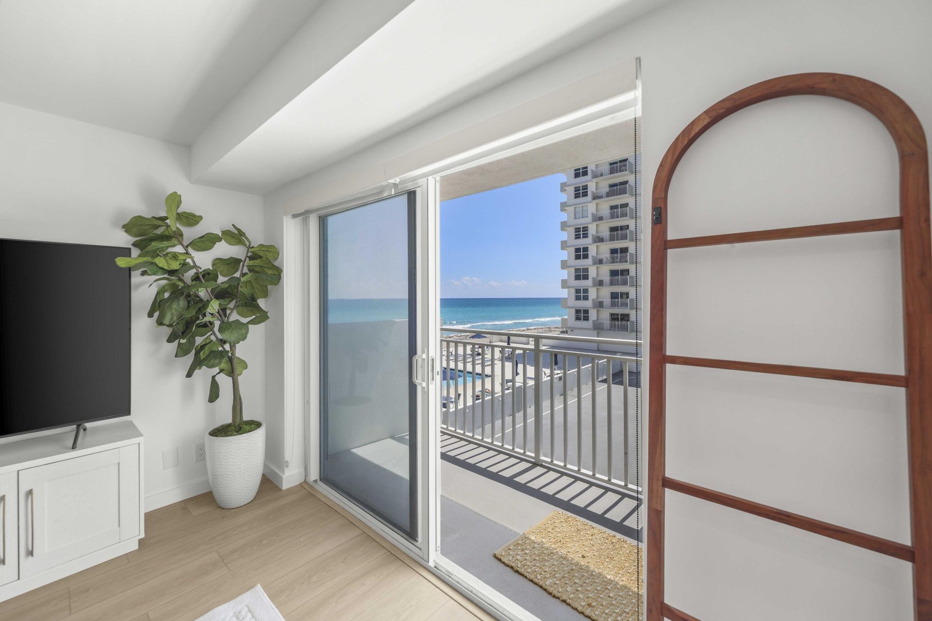 4505 S Ocean Boulevard, Unit 203, Highland Beach, FL 33487 Photo
