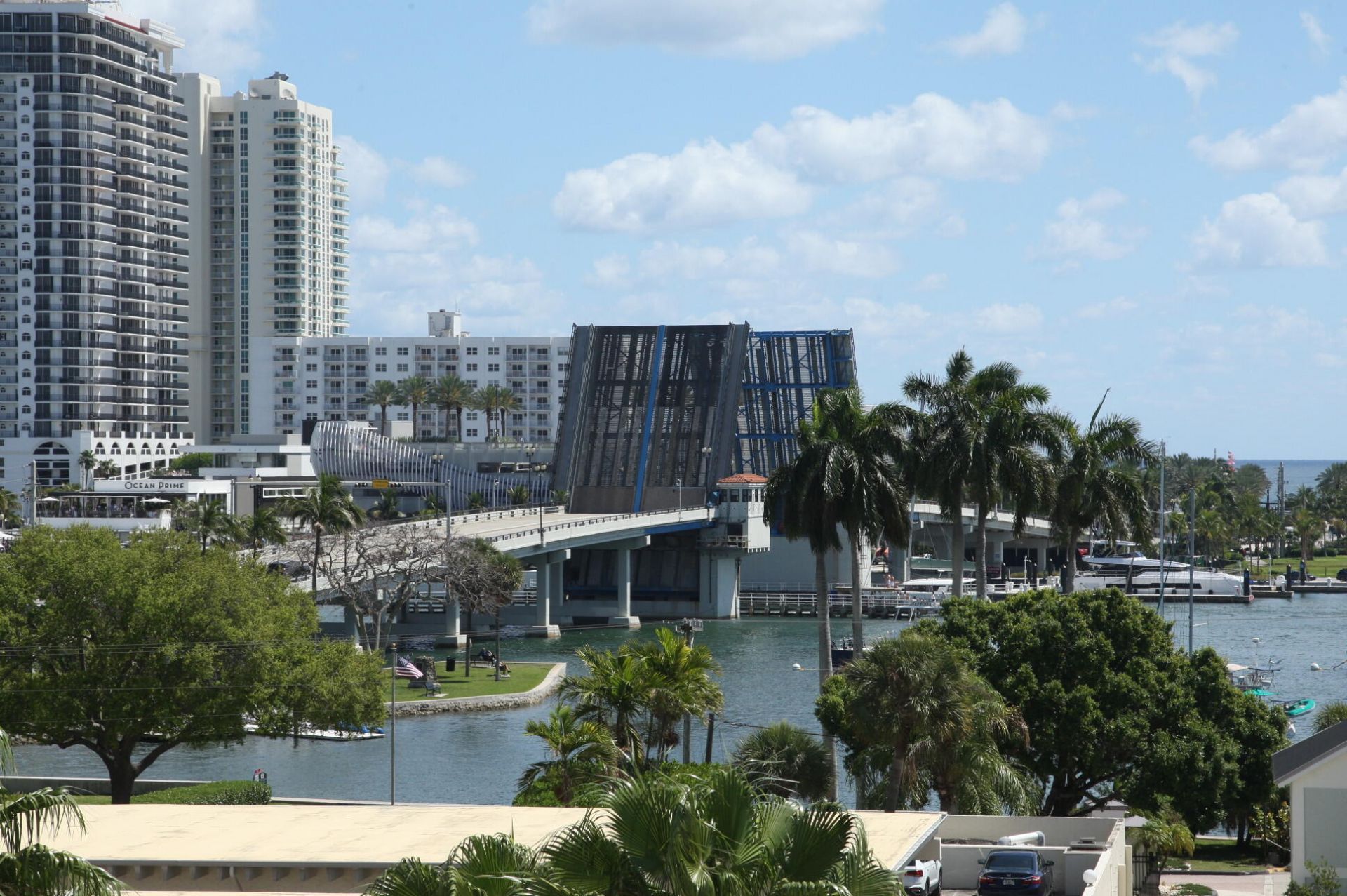 340 Sunset Drive, Unit 610, Fort Lauderdale, FL 33301 Photo